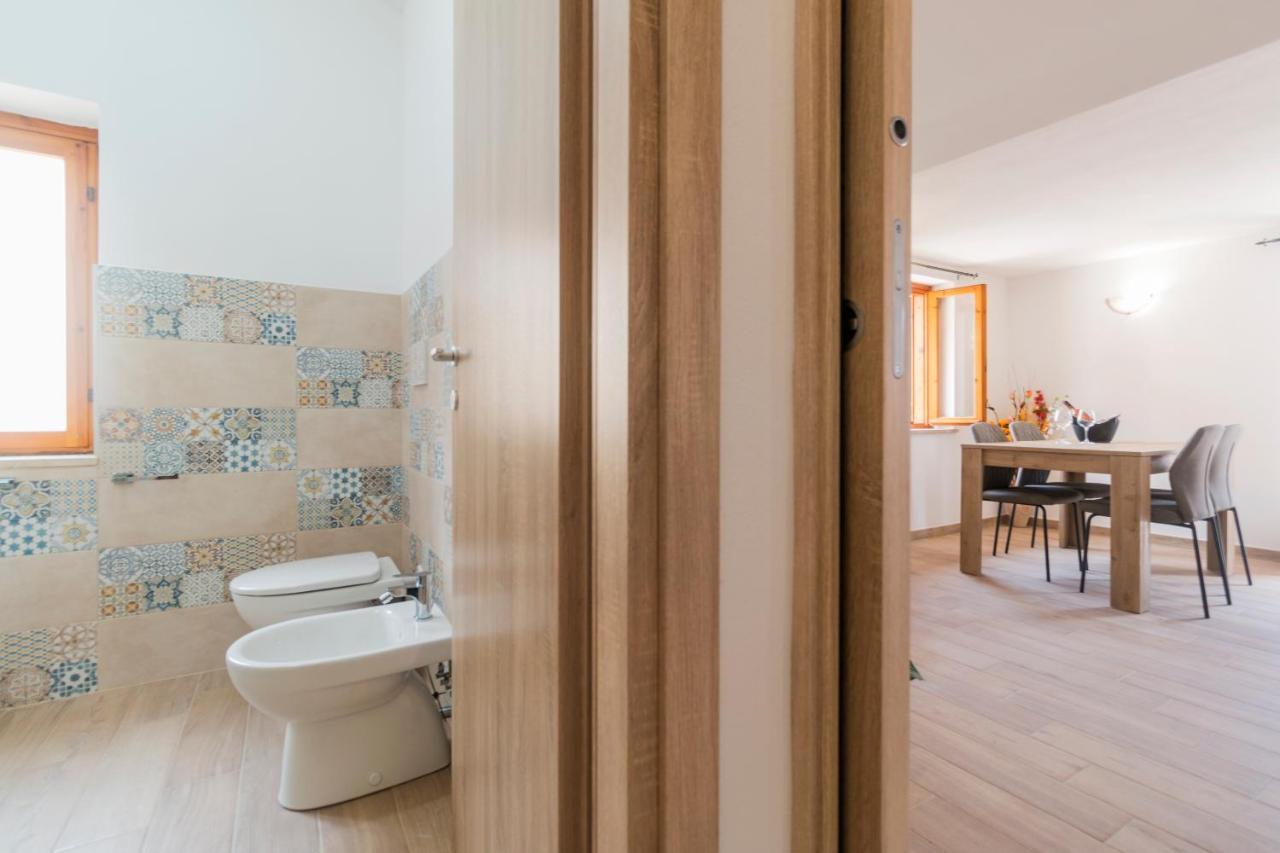 Uncle Leonard'S House Apartment Cala Gonone Luaran gambar