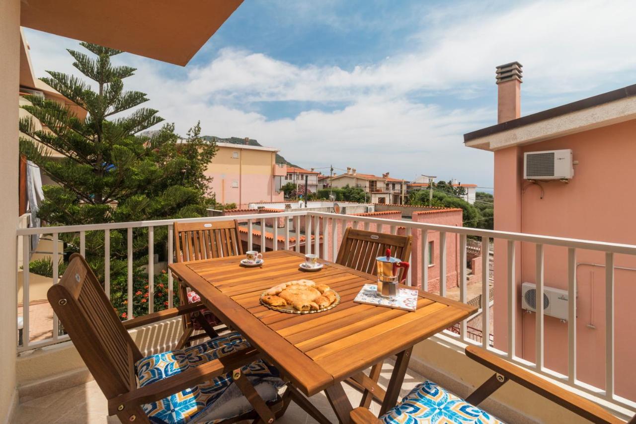 Uncle Leonard'S House Apartment Cala Gonone Luaran gambar